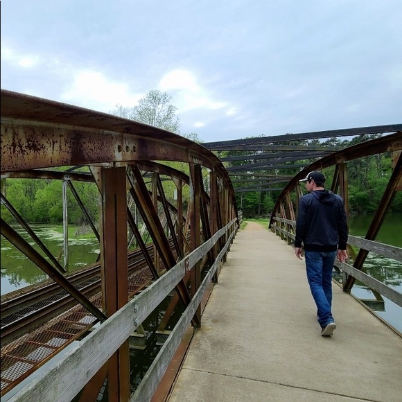 Meet your Posher, Matthew - Picture 1 of 1